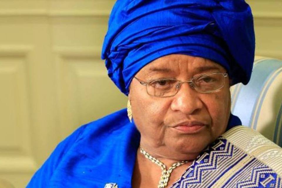 Libéria caminha para o segundo turno entre Sirleaf e Tubman
