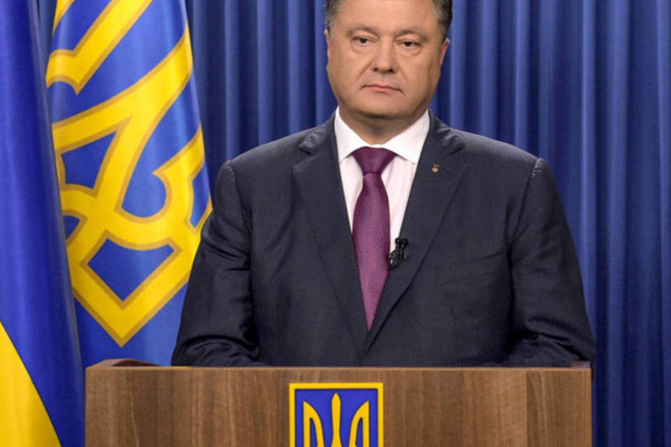 Poroshenko diz que seu objetivo número um é a paz