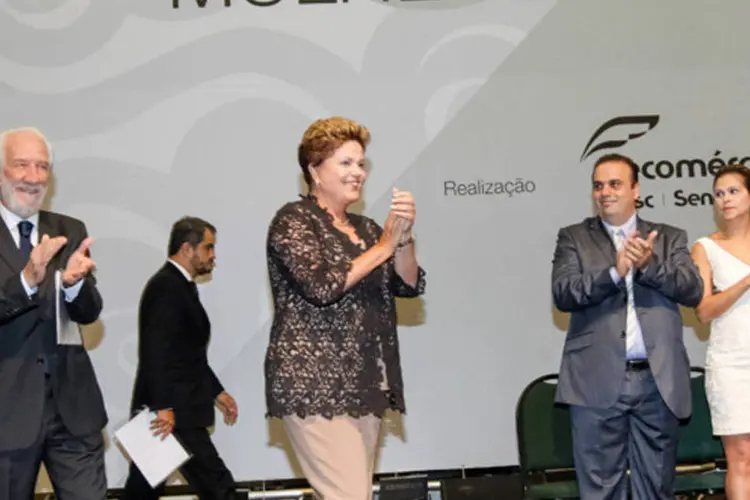 Presidente Dilma Rousseff durante Encontro das Câmaras da Mulher Empreendedora e Gestora de Negócios da Fecomércio (Roberto Stuckert Filho/PR)