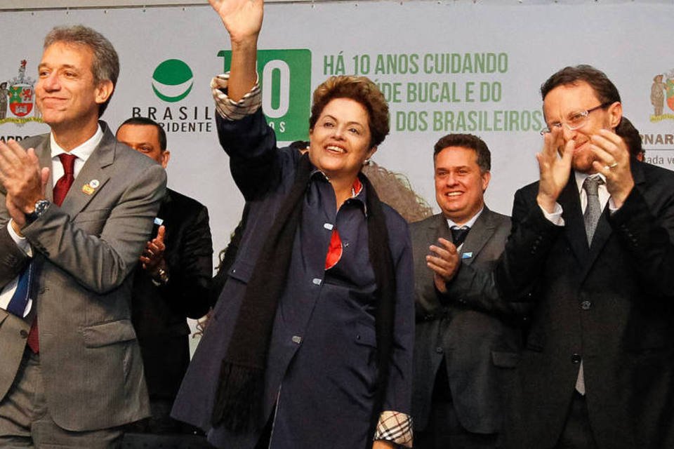 Dilma diz que gestão petista herdou passivo feio