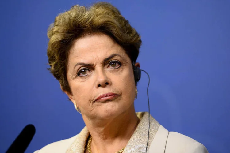 
	Presidente Dilma Rouseff na Su&eacute;cia: &quot;Eu asseguro que o Brasil est&aacute; em busca de estabilidade pol&iacute;tica e n&atilde;o acreditamos que haja qualquer processo de ruptura institucional&quot;
 (REUTERS/Maja Suslin)