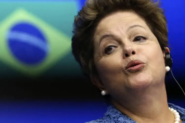
	Presidente Dilma Rousseff: se o quadro for mantido at&eacute; a elei&ccedil;&atilde;o no in&iacute;cio de outubro, Dilma seria reeleita j&aacute; no primeiro turno
 (Francois Lenoir/Reuters)