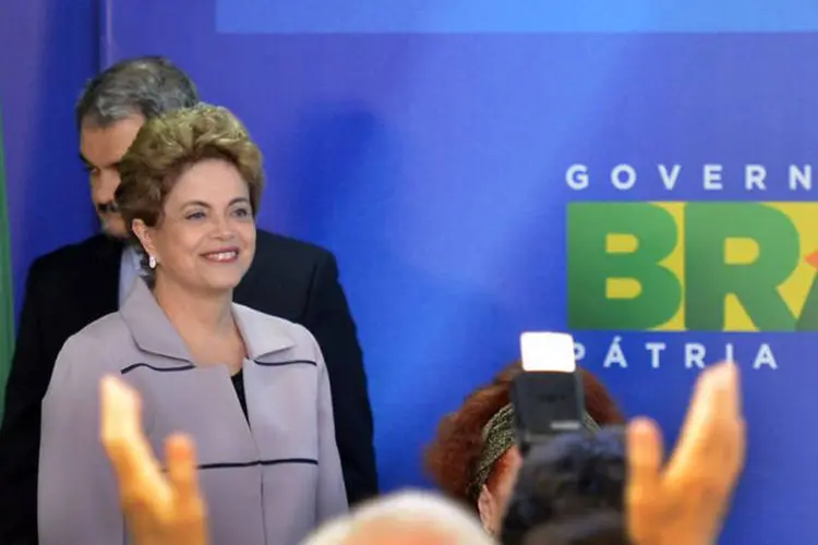 
	Dilma: &ldquo;O meu impeachment baseado nisso [pedaladas] significaria que todos os governos anteriores ao meu teriam que ter sofrido impeachment&quot;
 (Antonio Cruz/Agência Brasil)