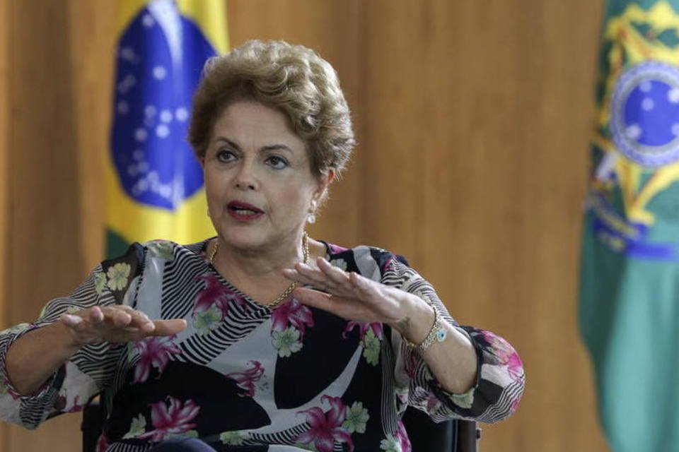 Dilma diz aguardar melhora da economia só no final do ano