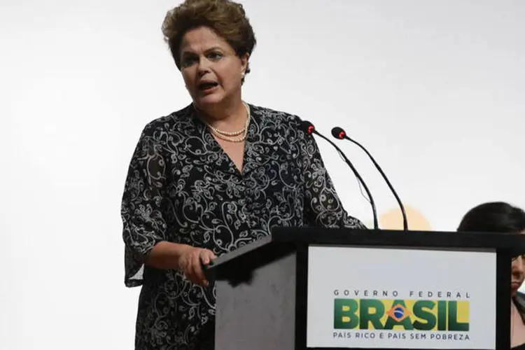 Presidente Dilma Rousseff participa da abertura da 3ª Conferência Nacional de Economia Solidária (Valter Campanato/Agência Brasil)