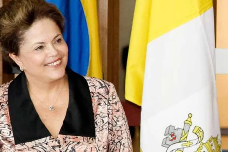 
	O cancelamento pode estar relacionado ao fato de que a presidente precisa tomar uma decis&atilde;o sobre o projeto de lei que modifica a distribui&ccedil;&atilde;o dos royalties de petr&oacute;leo
 (Roberto Stuckert Filho/PR)