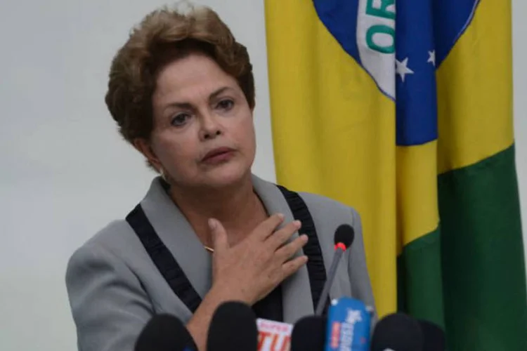 A presidente da República, Dilma Rousseff, fala sobre os protestos contra o governo e a corrupção  (José Cruz/ABr)