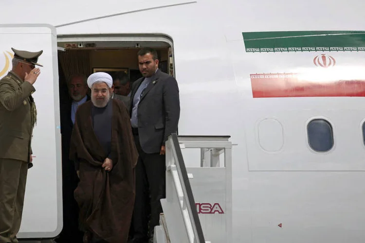 
	Hassan Rohani: ele e Ra&uacute;l Castro se reunir&atilde;o esta tarde e assinar&atilde;o v&aacute;rios acordos bilaterais
 (Alexandre Meneghini / Reuters)
