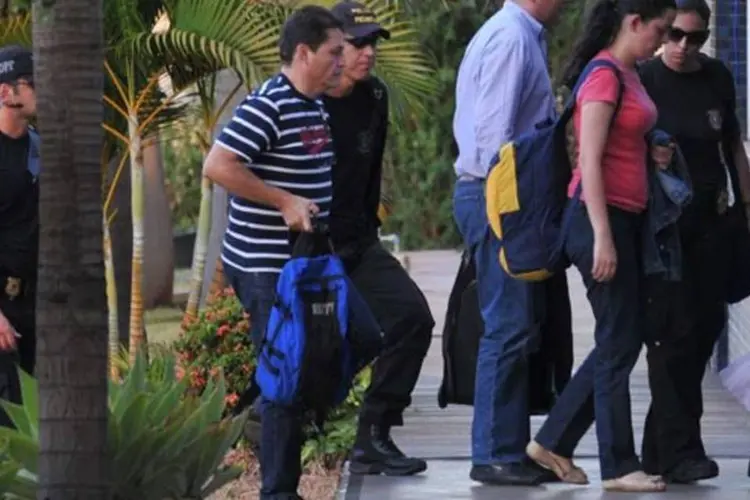 Funcionários do Ministério do Turismo presos pela Policia Federal são transferidos transferidos para o Amapá (Valter Campanato/ABr)
