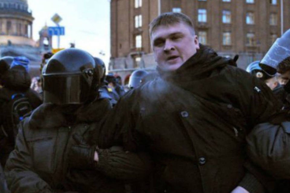 Rússia: 550 opositores detidos em protestos contra Putin