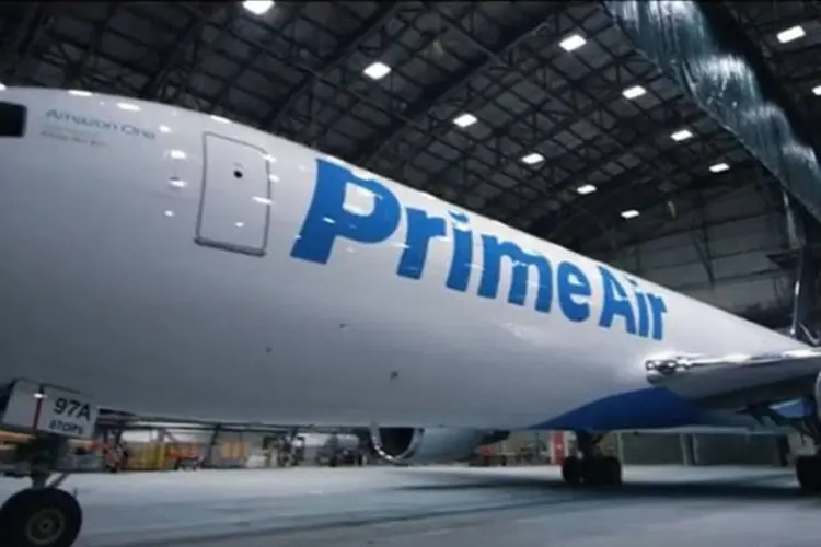 
	Prime Air: &eacute; o primeiro de uma frota de 40 que a Amazon decidiu alugar a empresas de leasing
 (Reprodução/Youtube)