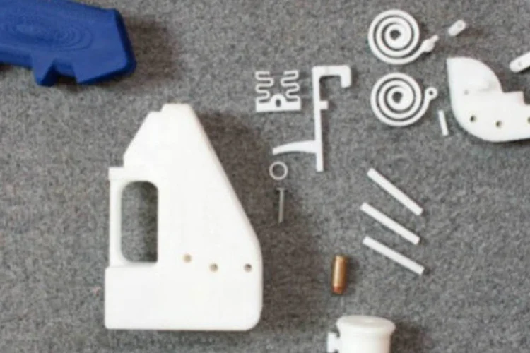 
	A Liberator &eacute; fabricada em 16 partes, sendo que 15 delas foram elaboradas com a ajuda da impressora 3D Stratasys
 (Reprodução)