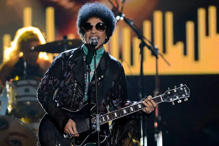 
	Prince: cantor teria sofrido uma overdose de Percocet, um rem&eacute;dio contra a dor, h&aacute; exatos sete dias, segundo o TMZ.
 (Ethan Miller/Getty Images)