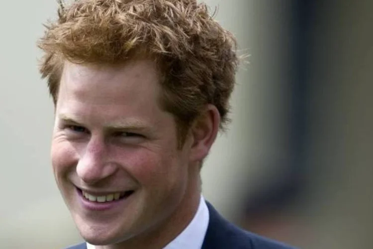 Príncipe Harry, de 28 anos, gravou sua parte da música na Jamaica (Getty Images)