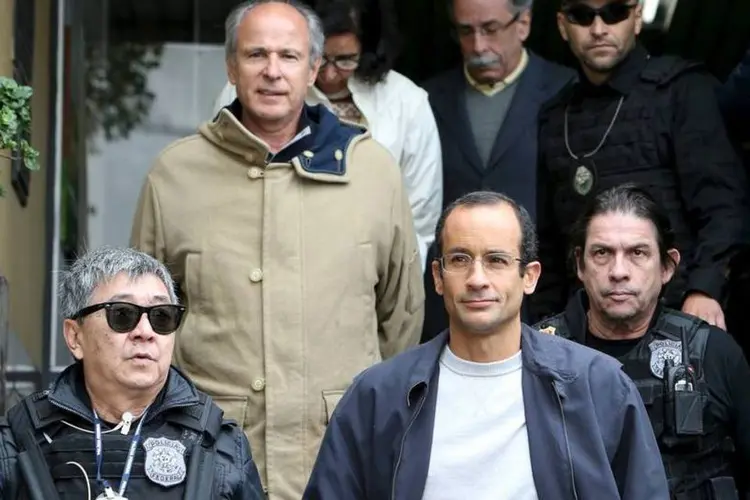 
	 PRIS&Atilde;O DE MARCELO ODEBRECHT: o ex-diretor jur&iacute;dico Newton de Souza assumiu a presid&ecirc;ncia do grupo em seu lugar
 (Rodolfo Buher/ REUTERS)