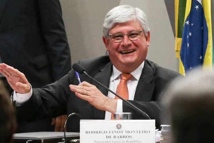 
	Rodrigo Janot, procurador-geral da Rep&uacute;blica, pede mais 60 dias para concluir as investiga&ccedil;&otilde;es contra senadores, deputados e parlamentares
 (Lula Marques/ Fotos Públicas)
