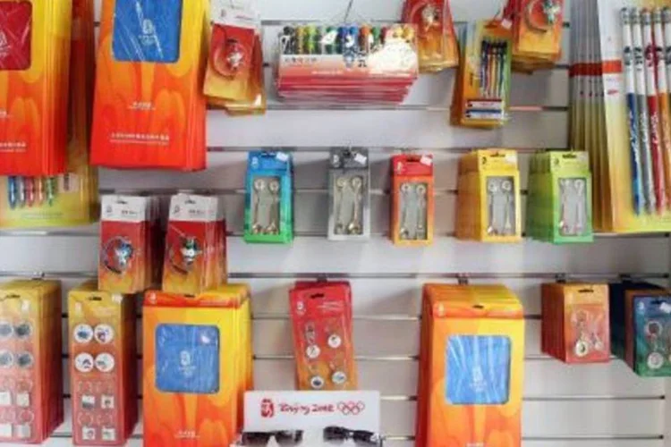 Produtos feitos na China: marcas que não respeitarem normas de qualidade vão ser divulgadas na lista negra (.)