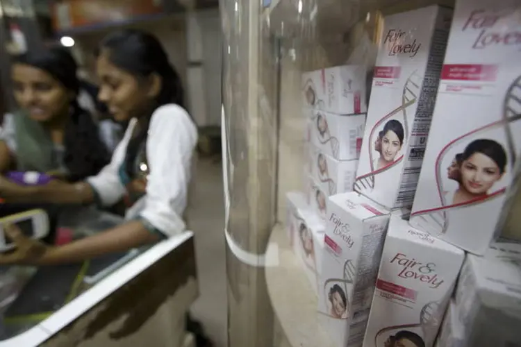 
	Produtos da Unilever a venda em um mercado de Mumbai, na &Iacute;ndia:&nbsp;cerca de 2 milh&otilde;es de pessoas escutaram o servi&ccedil;o de m&uacute;sica gratuito da companhia
 (Kuni Takahashi/Bloomberg)