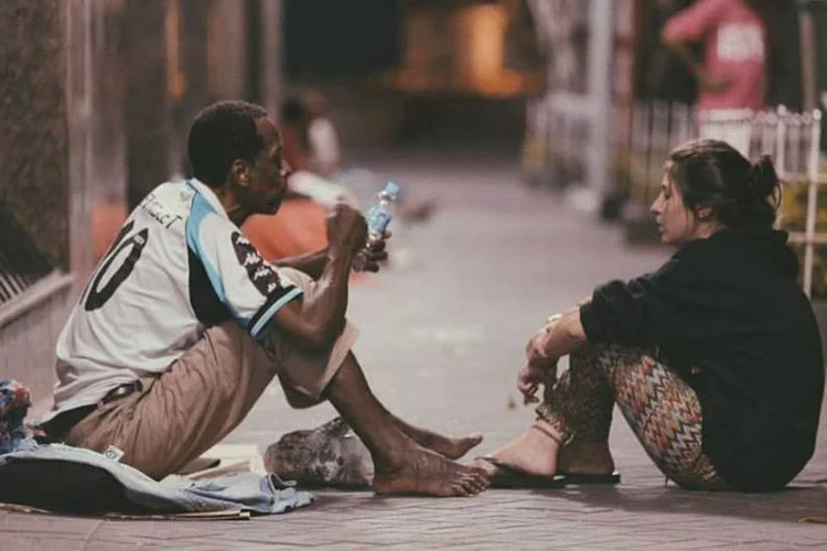 
	Entrega por SP: o que o projeto quer mesmo &eacute; que os volunt&aacute;rios conhe&ccedil;am as pessoas que receber&atilde;o as doa&ccedil;&otilde;es e conversem com elas
 (Reprodução/Facebook/Entrega por SP)