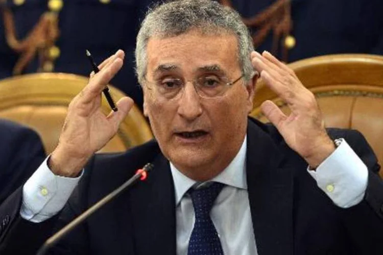 O promotor Franco Roberti: a cocaína chegava da América Latina, depois era dividida entre o mercado de Nova York e os envios à Europa, disseram os investigadores (AFP/ Andreas Solaro)