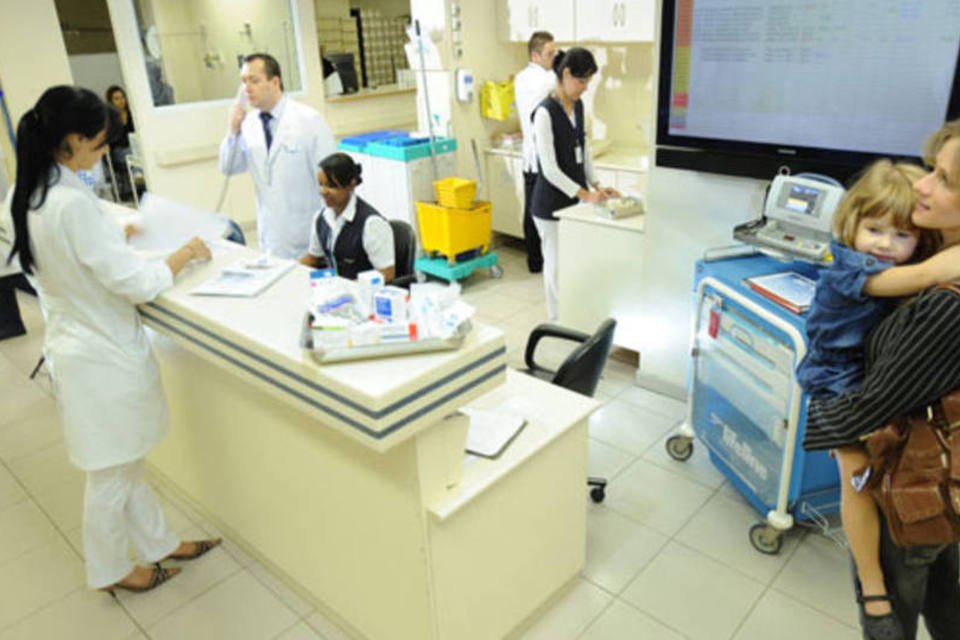 Câmara aprova criminalização do cheque caução em hospital