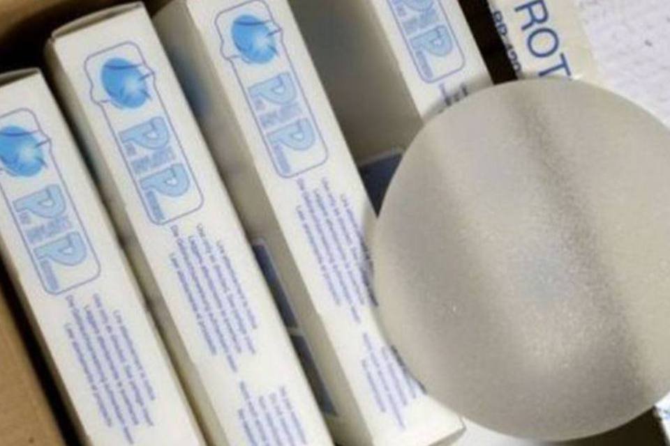 Taxa de ruptura de implantes PIP é maior que o previsto, dizem especialistas
