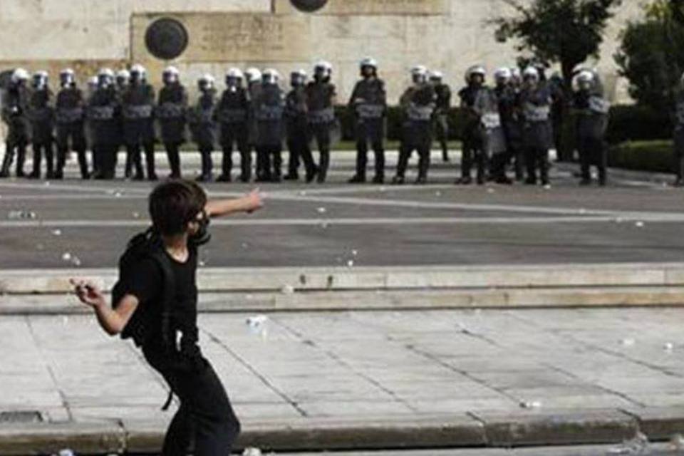 Protestos tomam conta da Grécia