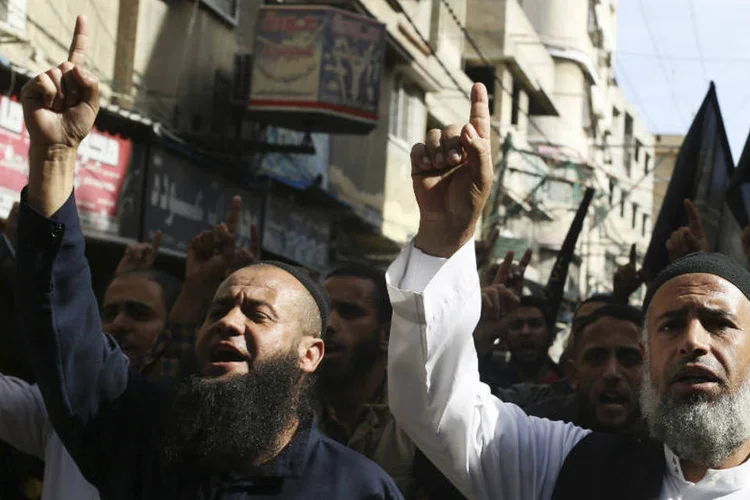 Ato palestino contra judeus em al-Aqsa: mesquita está no 3º local mais sagrado do Islã e no mais sagrado do judaísmo (Ibraheem Abu Mustafa/Reuters)