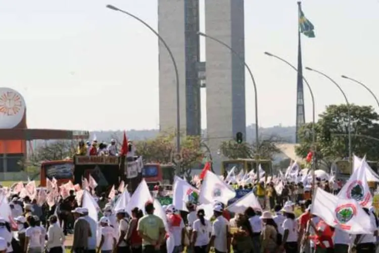 A Construção da usina de Belo Monte é alvo de diversos protestos (Roosewelt Pinheiro/AGÊNCIA BRASIL)