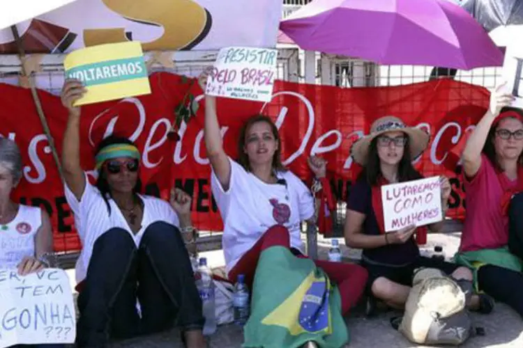 
	Protesto contra impeachment:&ldquo;N&atilde;o reconhecemos a legitimidade do governo Michel Temer&quot;
 (Valter Campanato/Agência Brasil)