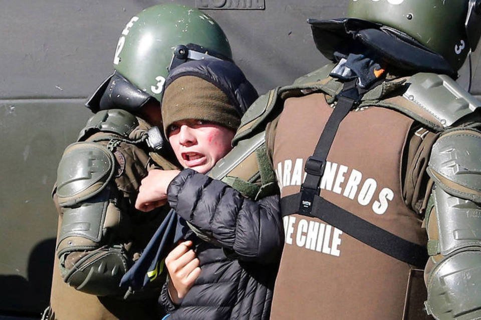 Protestos estudantis no Chile pressionam por reforma