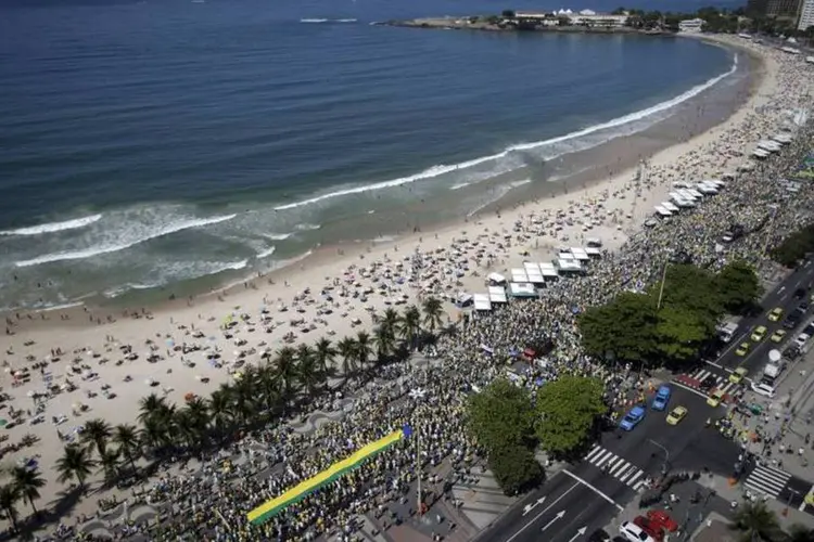 
	Protesto contra o governo no Rio de Janeiro
 (Ricardo Moraes/Reuters)