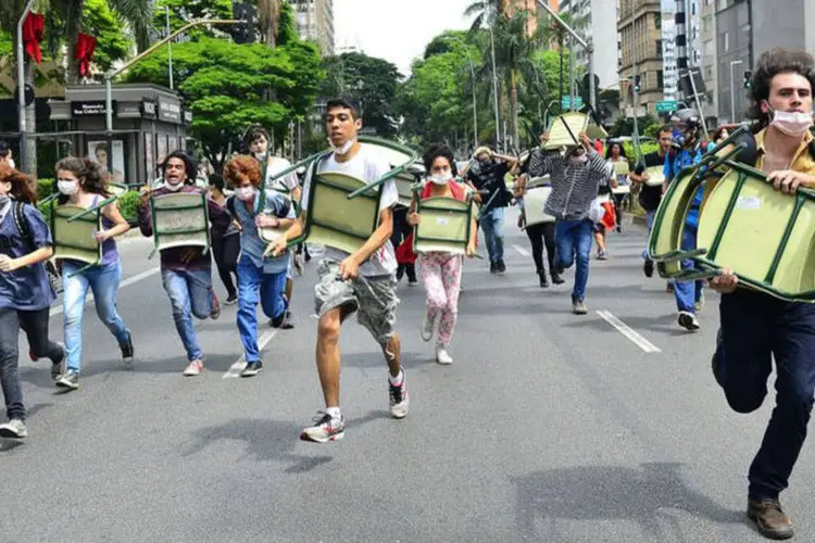 
	Protesto de estudantes: a presidente da Apeosp disse que os movimentos devem continuar conversando
 (Rovena Rosa / Agência Brasil)