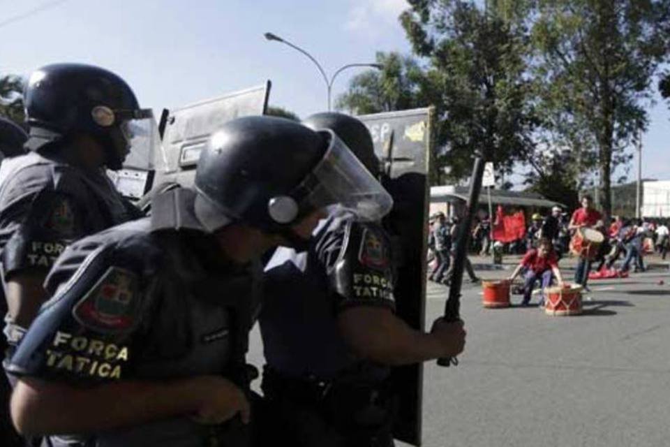 Jornalista da CNN  é ferida em tumulto em SP
