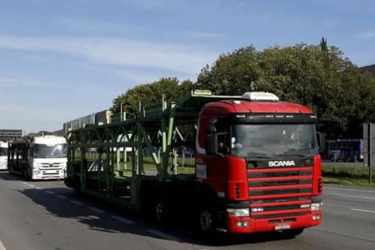Transporte de cargas: texto do marco regulatório não trata de preço ou tabela de frete, que serão avaliados pelo STF (Paulo Whitaker/Reuters)