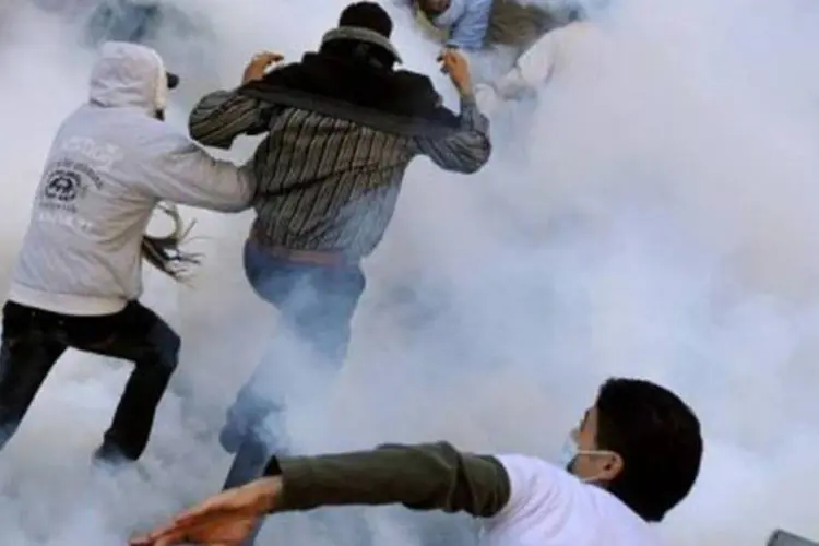 Os protestos contra a junta militar levaram a renúncia do governo  (Mohammed Hossam/AFP)