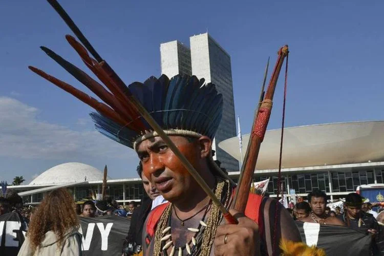 
	Ind&iacute;genas: &quot;A partir do momento em que o Estado n&atilde;o traz para si a responsabilidade de reconhecer essas terras, ele faz com que a especula&ccedil;&atilde;o cres&ccedil;a&quot;
 (José Cruz/Agência Brasil)