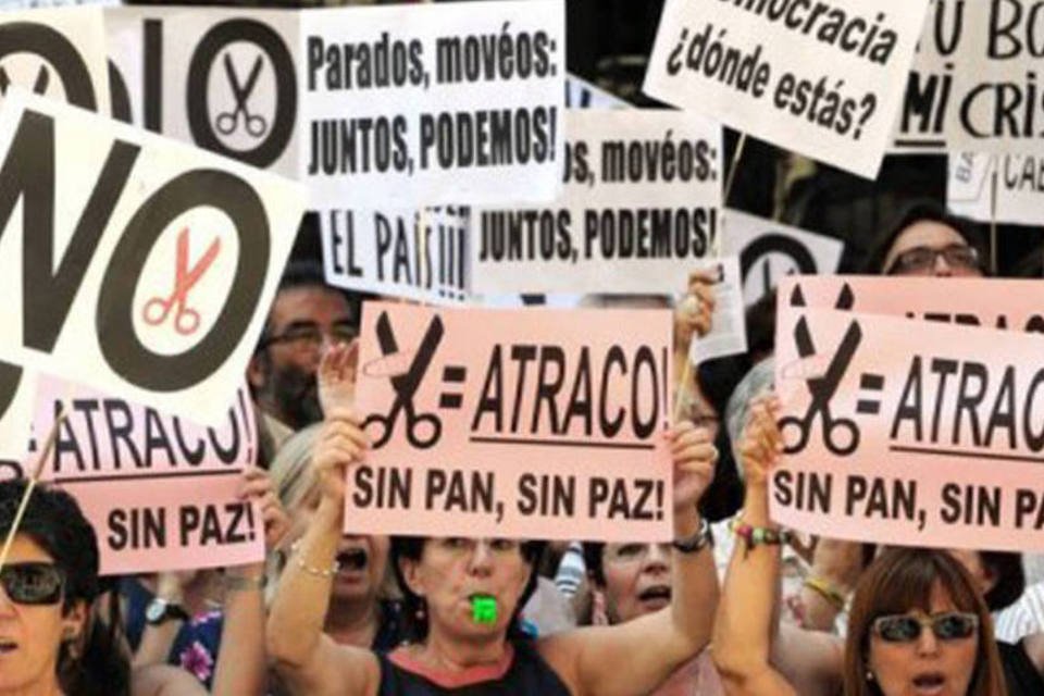 Pelo sétimo dia, espanhóis protestam contra austeridade