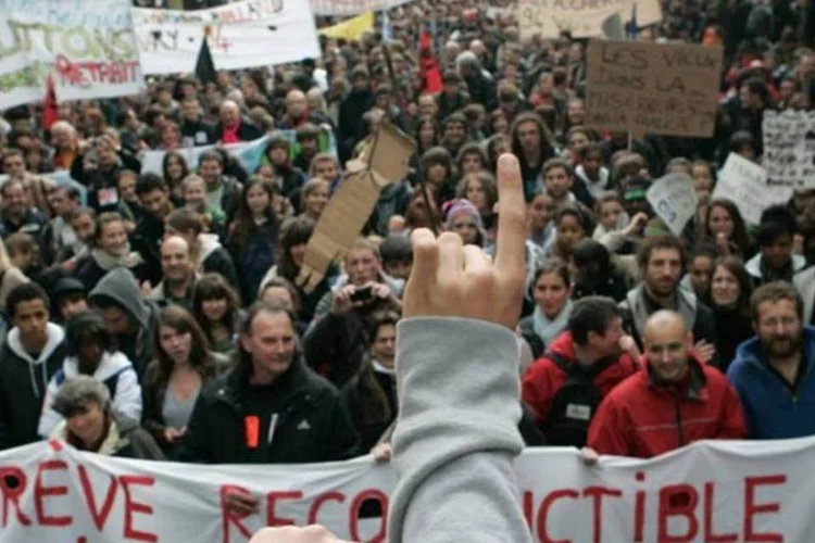 Protesto na França: 6 refinarias da Total ficaram paradas por mais de 15 dias (Franck Prevel/Getty Images)