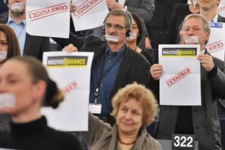 Protesto na Eurocâmara contra a le húngara: pressão por mudanças (Georges Gobet/AFP)