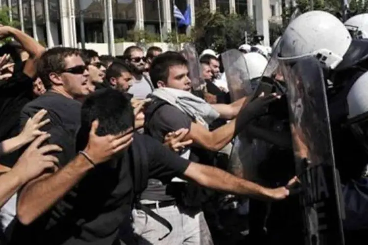 Protesto na Grécia contra as medidas: crise no país continua (Louisa Gouliamaki/AFP)