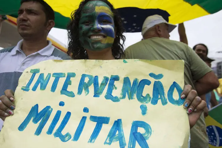 
	Ato pede impeachment da presidente Dilma
 (REUTERS/Bruno Kelly)