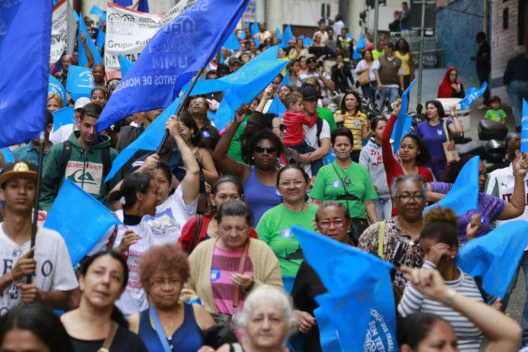 
	Movimentos por moradia fazem manifesta&ccedil;&atilde;o no centro de SP
 (Paulo Pinto/ Fotos Públicas)