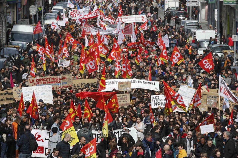 França tem dia de protestos contra reforma trabalhista