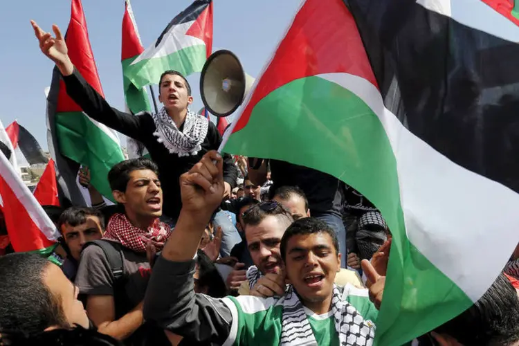 
	Palestinos: &quot;Estamos escandalizados com os preconceitos e discrimina&ccedil;&atilde;o sofridas pelos dois palestinos&quot;
 (Reuters / Muhammad Hamed)