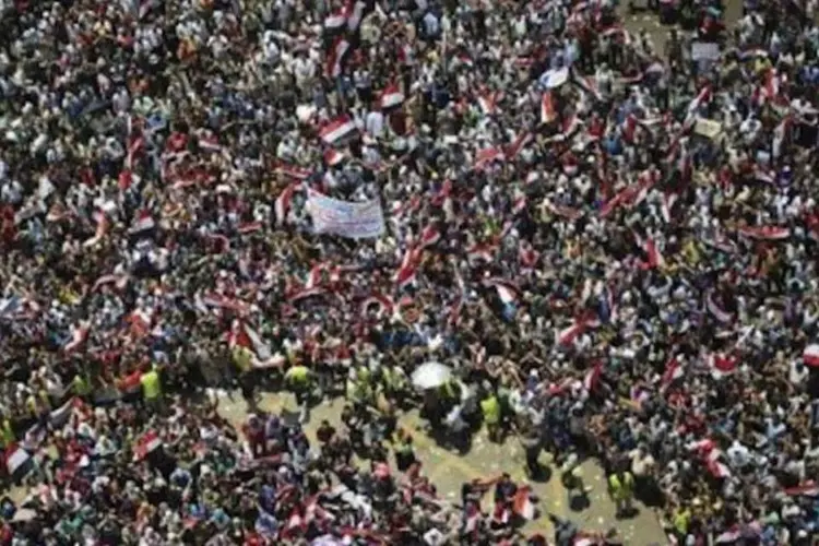 Milhões protestam no Egito em 30/06/2013 (AFP)