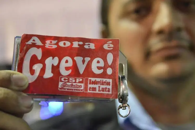 
	Rodovi&aacute;rios de Natal est&atilde;o em greve por tempo indeterminado
 (Fernando Frazão/Agência Brasil)