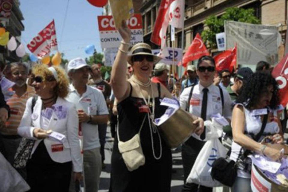 Funcionários públicos protestam em Sevilha, na Espanha (.)