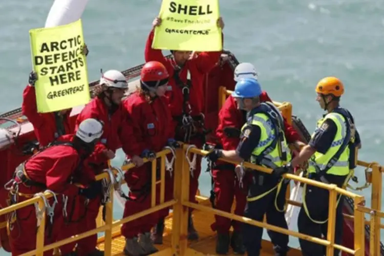 Ao longo da ocupação, mais de 135 mil ciberativistas enviaram pedidos por e-mail para que a Shell abortasse a missão no Ártico (Divulgação/Nigel Marple/Greenpeace)