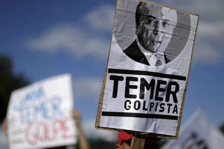 
	Temer: &quot;N&oacute;s sabemos muito bem fazer oposi&ccedil;&atilde;o e defender os interesses do Brasil. N&atilde;o aceitamos que o voto seja rasgado&quot;
 (Ueslei Marcelino / Reuters)